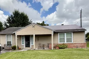 5047 Idaho St, Houston, TX 77021 - Photo 1
