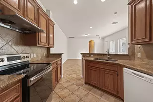 14927 Tuttle Point Dr, Houston, TX 77082 - Photo 8