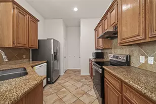 14927 Tuttle Point Dr, Houston, TX 77082 - Photo 6