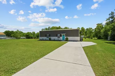 13509 S Bellaire Street, Santa Fe, TX 77510 - Photo 1
