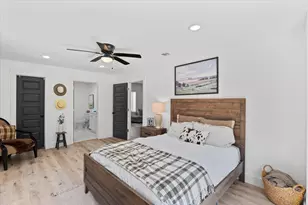 13509 S Bellaire St, Santa Fe, TX 77510 - Photo 20