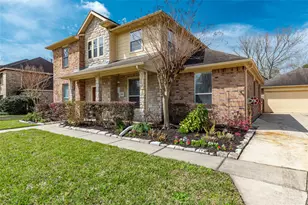 2329 Acacia St, League City, TX 77573 - Photo 4