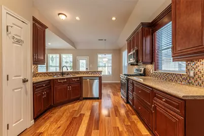 2329 Acacia Street, League City, TX 77573 - Photo 8