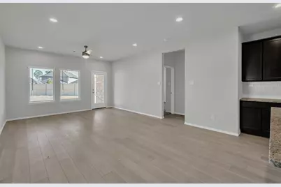 17105 Upland Bent Court, Conroe, TX 77385 - Photo 12