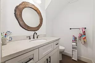 12705 Huntingwick Dr, Houston, TX 77024 - Photo 20