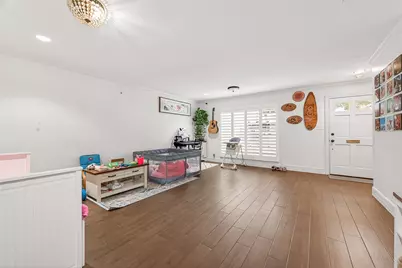 12705 Huntingwick Drive #165, Houston, TX 77024 - Photo 8