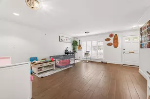 12705 Huntingwick Dr, Houston, TX 77024 - Photo 8