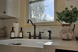 1335 Cortlandt St, Houston, TX 77008 - Photo 8