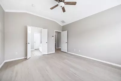 11303 Morning Cloud Drive, Pearland, TX 77584 - Photo 14