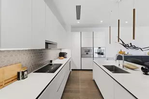 2710 Steel St, Houston, TX 77098 - Photo 8