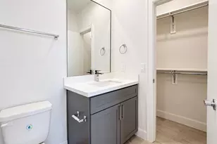 2715 Eado Grove Ln, Houston, TX 77003 - Photo 10
