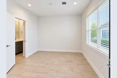 2715 Eado Grove Lane, Houston, TX 77003 - Photo 8