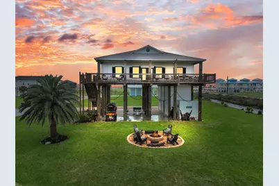 810 Casa Drive, Crystal Beach, TX 77650 - Photo 2