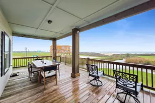 810 Casa Dr, Crystal Beach, TX 77650 - Photo 20