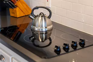 18506 E De Vaca, Galveston, TX 77554 - Photo 16