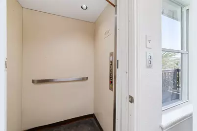 18506 E De Vaca, Galveston, TX 77554 - Photo 6