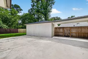 1834 Shadow Rock Dr, Houston, TX 77339 - Photo 38