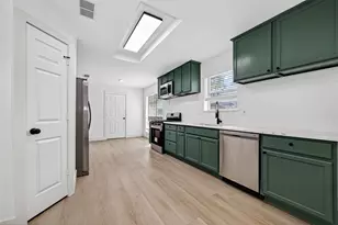 1834 Shadow Rock Dr, Houston, TX 77339 - Photo 10