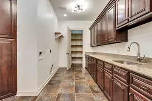 10137 Crown Ranch Blvd, Montgomery, TX 77316 - Photo 28