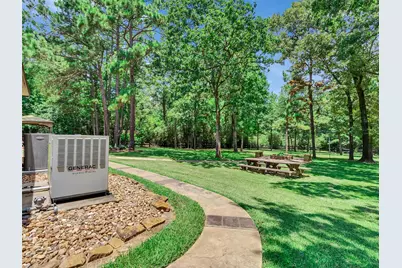 10137 Crown Ranch Boulevard, Montgomery, TX 77316 - Photo 36