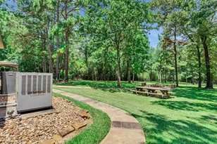 10137 Crown Ranch Blvd, Montgomery, TX 77316 - Photo 36