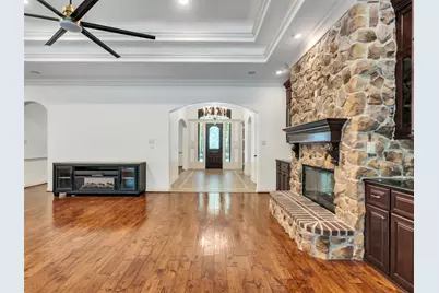 10137 Crown Ranch Boulevard, Montgomery, TX 77316 - Photo 12