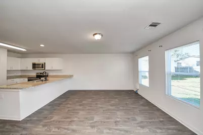 164 Goldenrod, Livingston, TX 77351 - Photo 16