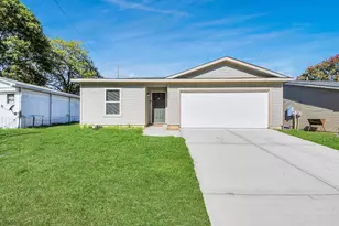 164 Goldenrod, Livingston, TX 77351 - Photo 2