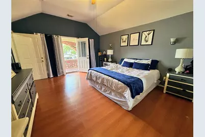 9717 Debbie Lane, Houston, TX 77038 - Photo 32