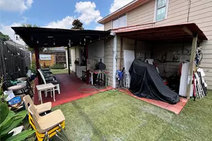 9717 Debbie Ln, Houston, TX 77038 - Photo 22