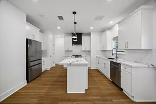 207 Tabor St, Houston, TX 77009 - Photo 2