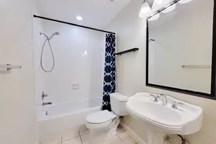 3010 La Branch St, Houston, TX 77004 - Photo 6