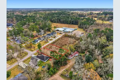 10815 Fairview Drive, Conroe, TX 77385 - Photo 1