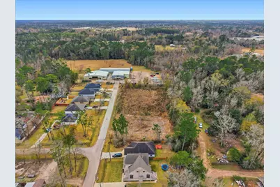 10815 Fairview Drive, Conroe, TX 77385 - Photo 10