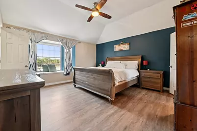 415 Stockbridge Lane, Dickinson, TX 77539 - Photo 24