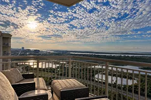 801 E Beach Dr, Galveston, TX 77550 - Photo 14