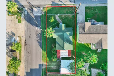 7121 Heards Lane, Galveston, TX 77551 - Photo 20