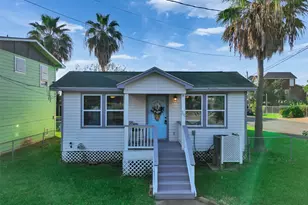 7121 Heards Ln, Galveston, TX 77551 - Photo 1