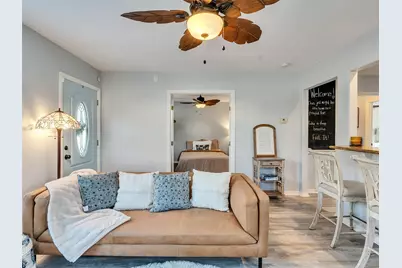 7121 Heards Lane, Galveston, TX 77551 - Photo 14