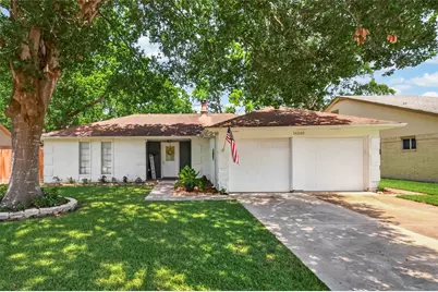 16203 Forest Bend Avenue, Friendswood, TX 77546 - Photo 1
