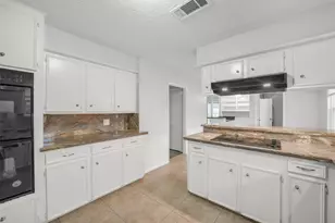 7611 Theisswood Rd, Spring, TX 77379 - Photo 14
