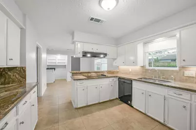 7611 Theisswood Road, Spring, TX 77379 - Photo 16