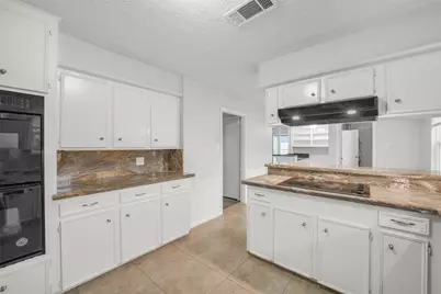 7611 Theisswood Road, Spring, TX 77379 - Photo 14
