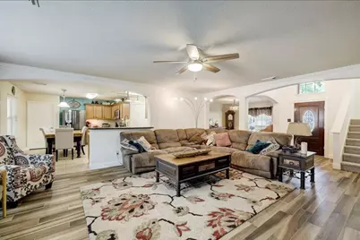 5949 Whispering Lakes Drive, Katy, TX 77493 - Photo 6