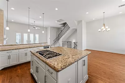 4938 Edison Park Lane, Houston, TX 77081 - Photo 18