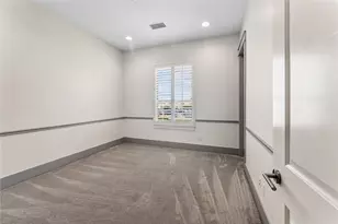 4938 Edison Park Ln, Houston, TX 77081 - Photo 44