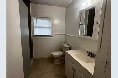 1018 N 2nd Street, Baytown, TX 77520 - Photo 16