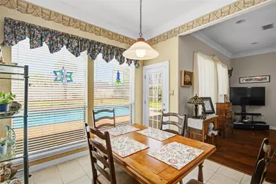 112 Indian Warrior Trail, Lake Jackson, TX 77566 - Photo 10