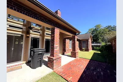 1 Waterford Gardens, Pinehurst, TX 77630 - Photo 16