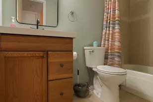 11201 Lynbrook Dr, Houston, TX 77042 - Photo 18